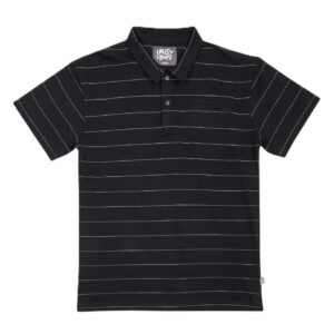 Schwarzes kurzärmeliges Polo-Shirt von Lousy Livin mit feinen, horizontalen weißen Streifen und kleiner Brusttasche auf weißem Hintergrund.